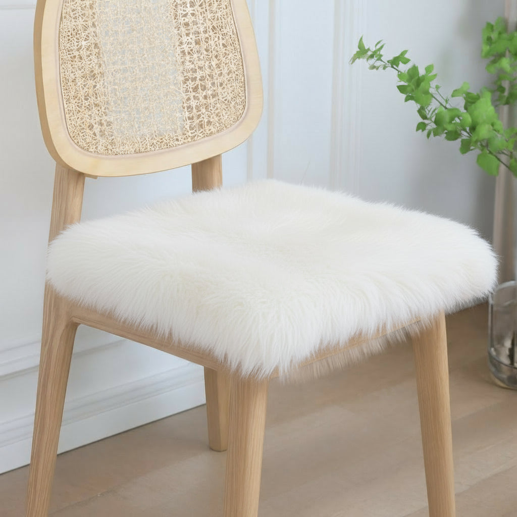 15" X 15" White Synthetic Solid Color Pad