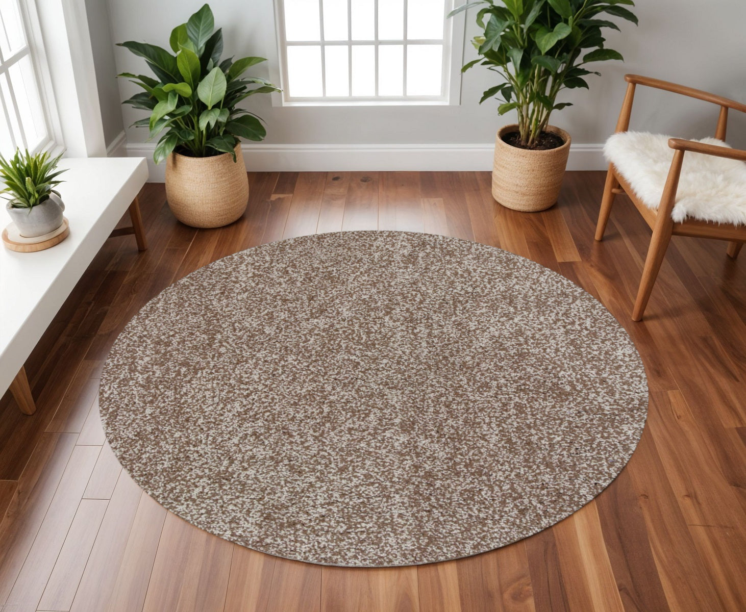 8' Beige And Brown Abstract Hand Woven Round Rug