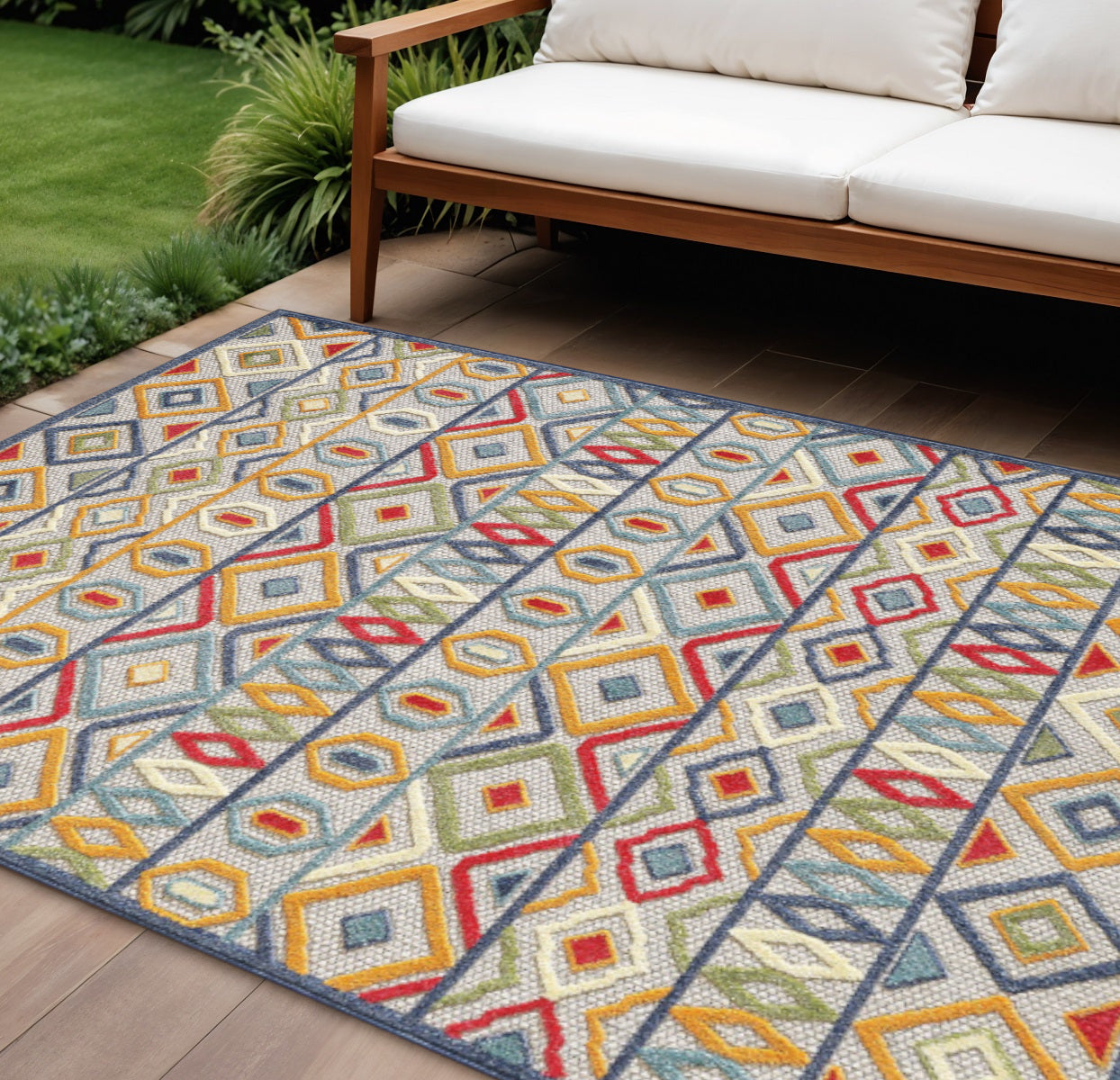 8' X 10' Ivory Southwestern Indoor Outdoor Area Rug
