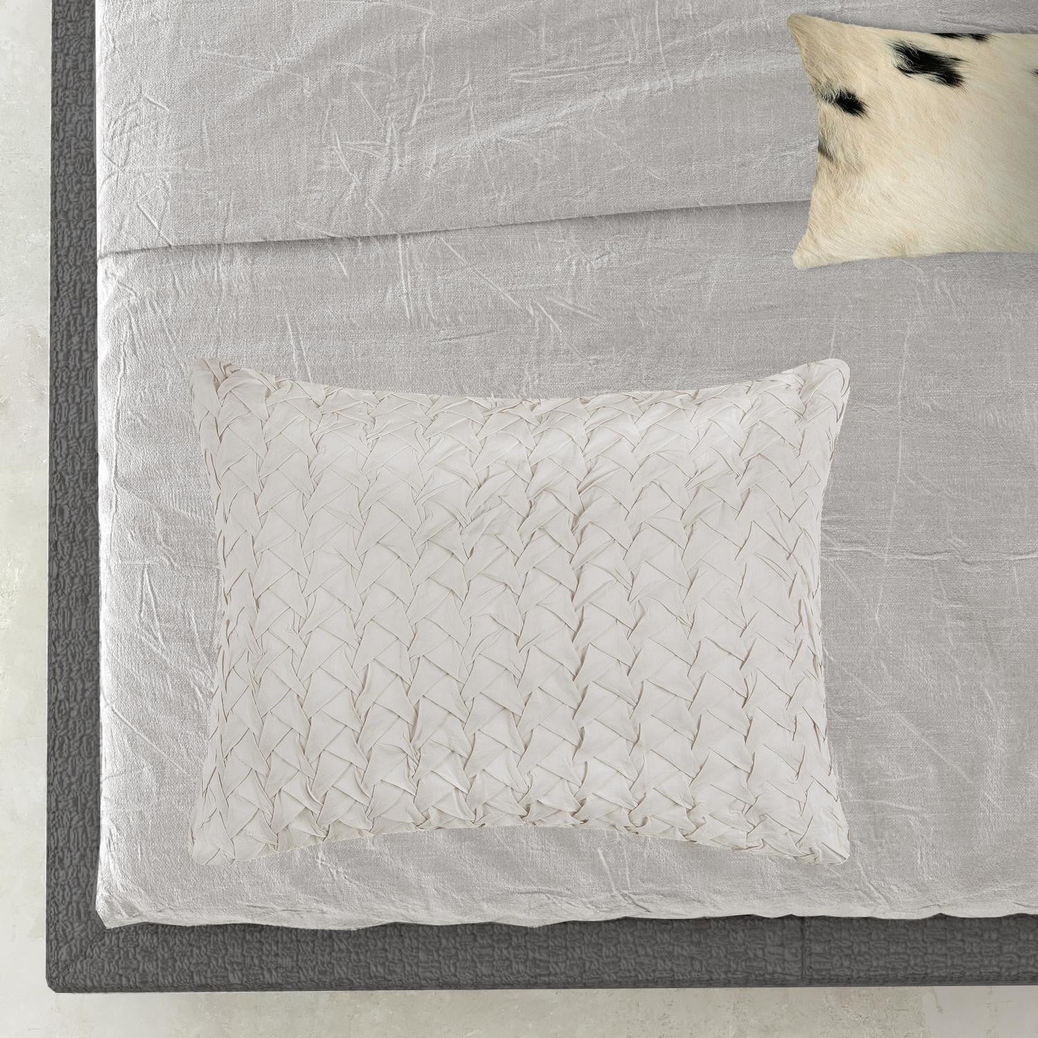 Ivory Geometric Quilt