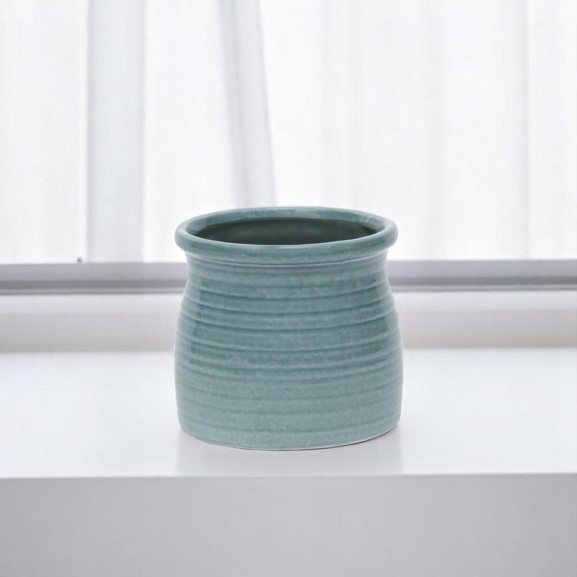 Celadon Ceramic 25 Ounce Striped Round Distressed Pot Planter