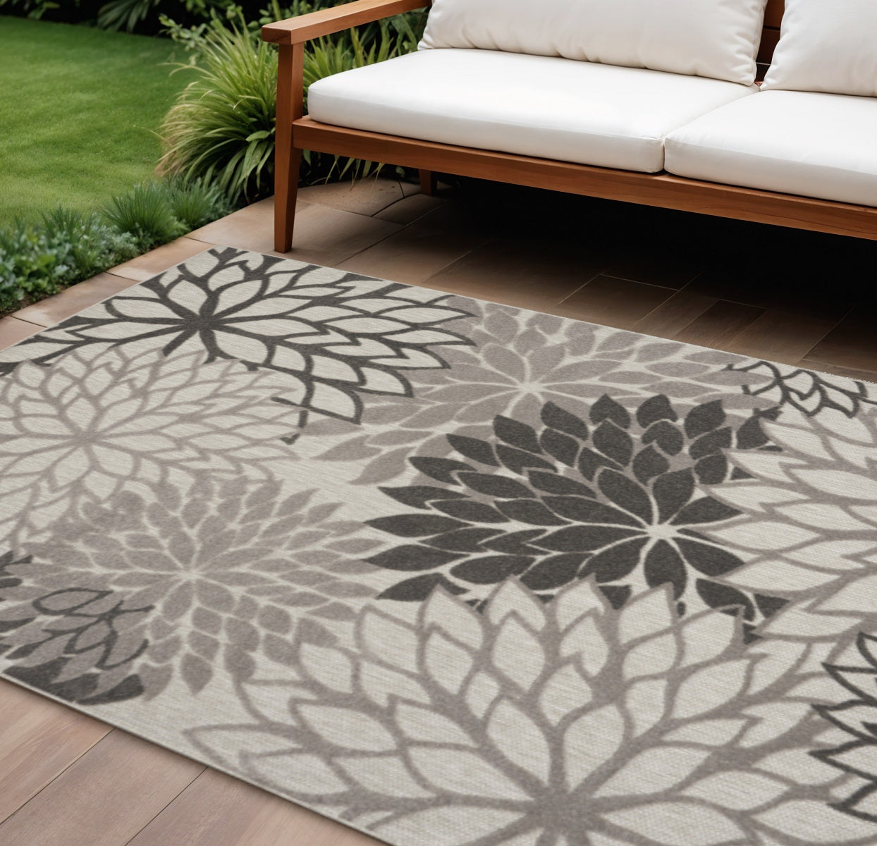 9' X 12' Gray And Silver Floral Indoor Outdoor Area Rug