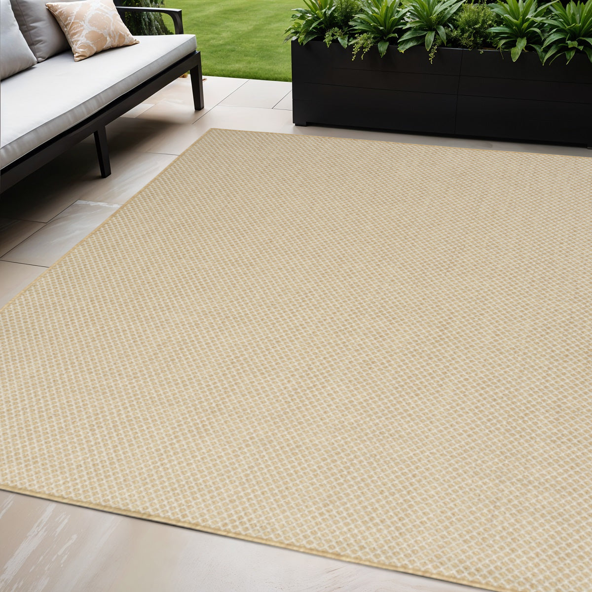 5' X 7' Natural Geometric Indoor Outdoor Area Rug