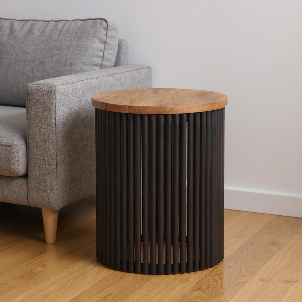 21" Black Metal Round End Table